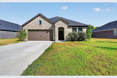 108 Lakeview Circle, Pilot Point, TX 76258 - Photo 1