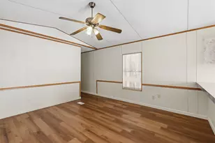 1500 Lands End St, Granbury, TX 76048 - Photo 19