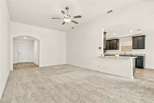 124 Morning Glory Dr, Sanger, TX 76266 - Photo 5