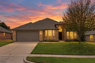 2402 Mallory Dr, Corinth, TX 76210 - Photo 1