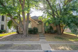 4835 Berridge Ln, Dallas, TX 75227 - Photo 5