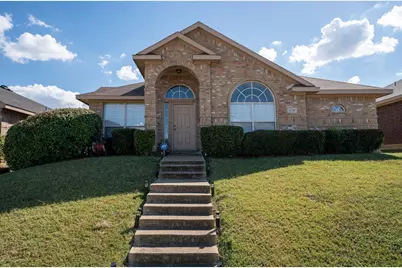 4835 Berridge Lane, Dallas, TX 75227 - Photo 3