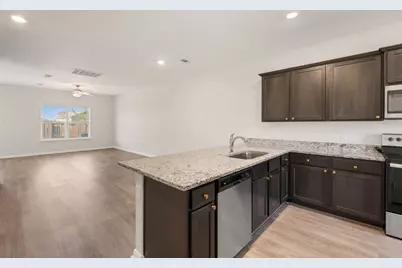 101 Austin Avenue, Venus, TX 76084 - Photo 5