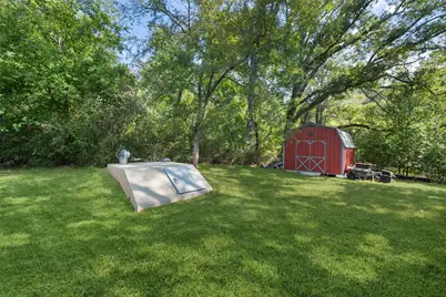 110 Wooded Creek Drive, Athens, TX 75751 - Photo 25