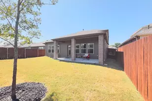 7400 Seton Pl, McKinney, TX 75071 - Photo 37