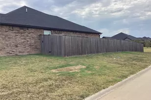 122 North Meadows St, Pottsboro, TX 75076 - Photo 3