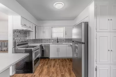 216 S Lois Lane, Richardson, TX 75081 - Photo 17