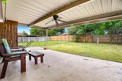 7044 Crosstimbers Lane, North Richland Hills, TX 76182 - Photo 21