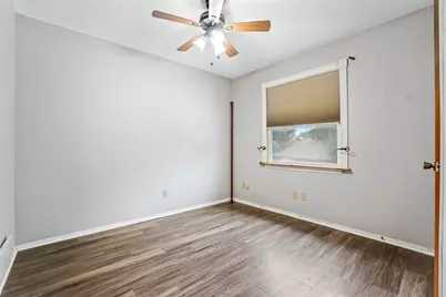 7044 Crosstimbers Lane, North Richland Hills, TX 76182 - Photo 13