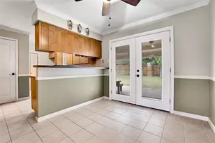 7044 Crosstimbers Ln, North Richland Hills, TX 76182 - Photo 7