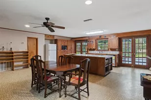 1875 Co Rd 1577, Hughes Springs, TX 75656 - Photo 17