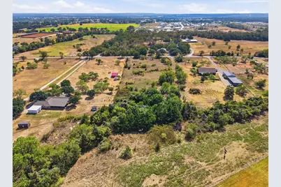 3703 Holbrook Road, Springtown, TX 76082 - Photo 15