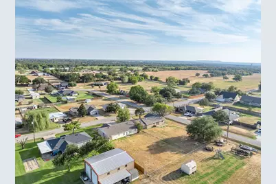 3904 Country Meadows Road, Granbury, TX 76049 - Photo 39