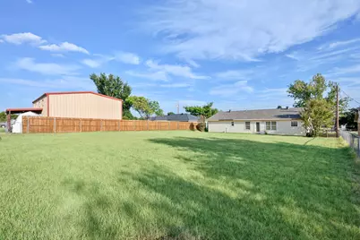 3904 Country Meadows Road, Granbury, TX 76049 - Photo 37
