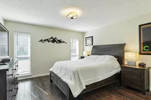 4317 Hartford St, Dallas, TX 75219 - Photo 3
