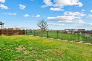 2325 Offerande Dr, Fort Worth, TX 76008 - Photo 39