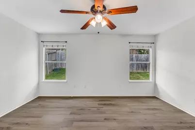 10333 Bear Hollow Drive, Fort Worth, TX 76244 - Photo 25