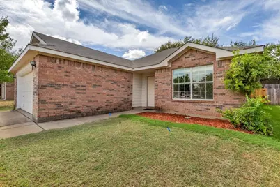 10333 Bear Hollow Drive, Fort Worth, TX 76244 - Photo 3