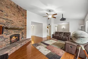 2312 Havenwood Dr, Arlington, TX 76018 - Photo 5