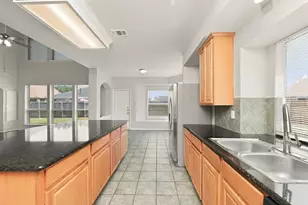 736 Mulberry Ln, DeSoto, TX 75115 - Photo 5