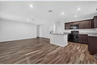 7817 Vineyard Drive, Abilene, TX 79606 - Photo 3