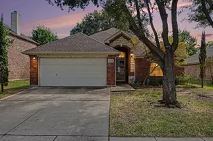 1235 Clearwater Dr, Grand Prairie, TX 75052 - Photo 31