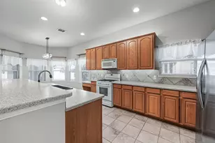 1009 Greenview Ln, Savannah, TX 76227 - Photo 15