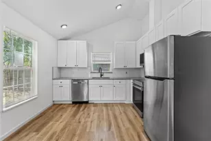 2123 Burnett Ave, Waco, TX 76706 - Photo 13