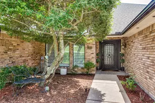 11905 Blue Creek Dr, Fort Worth, TX 76008 - Photo 3