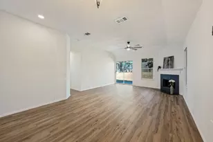 1309 Dundee Dr, Arlington, TX 76002 - Photo 7