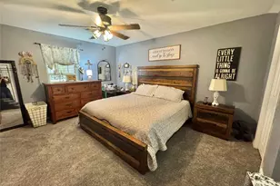 229 E Tennie St, Gainesville, TX 76240 - Photo 17