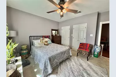229 E Tennie Street, Gainesville, TX 76240 - Photo 19