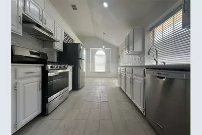 5141 Hearthcrest Drive, Garland, TX 75044 - Photo 3