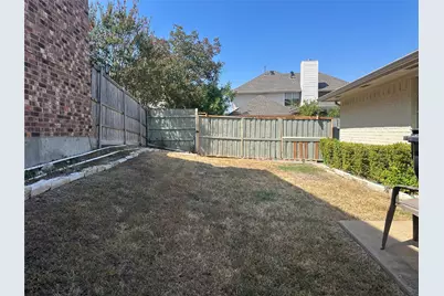 5141 Hearthcrest Drive, Garland, TX 75044 - Photo 15