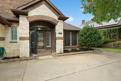 4317 Glenridge Drive, Rowlett, TX 75088 - Photo 7