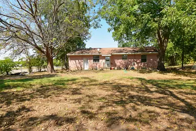 405 Fm 816, Wolfe City, TX 75496 - Photo 33