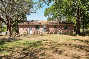 405 Fm 816, Wolfe City, TX 75496 - Photo 31