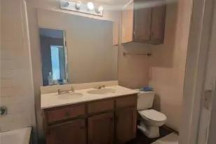 1904 Crooked Ln, Fort Worth, TX 76112 - Photo 13