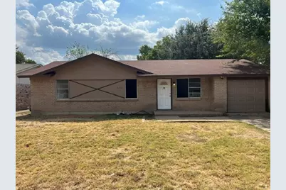 2312 Meadowcrest, Irving, TX 75060 - Photo 5
