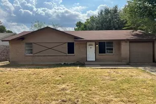 2312 Meadow Crest, Irving, TX 75060 - Photo 5