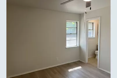 2312 Meadowcrest, Irving, TX 75060 - Photo 19