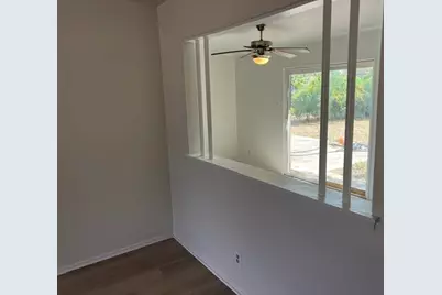 2312 Meadowcrest, Irving, TX 75060 - Photo 13