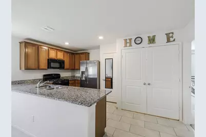 2932 Dora Drive, Fort Worth, TX 76119 - Photo 11