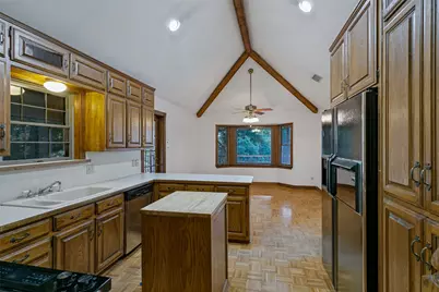 201 Squaw Creek Road, Willow Park, TX 76087 - Photo 13
