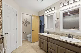 707 Glenn Dr, Euless, TX 76039 - Photo 27