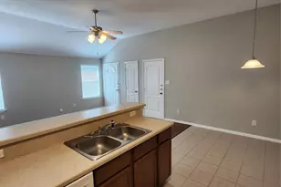 209 Deborah Ln, Crowley, TX 76036 - Photo 13