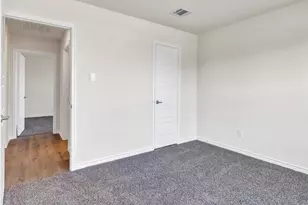 10505 Twisting Spgs Dr, Aubrey, TX 76227 - Photo 5