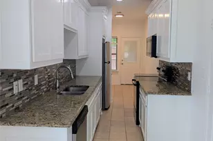 3201 Bois D Arc St, Greenville, TX 75401 - Photo 11