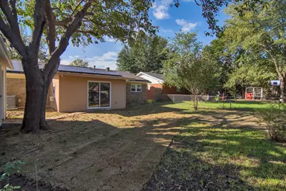 6904 Yorkston Street, Watauga, TX 76148 - Photo 7