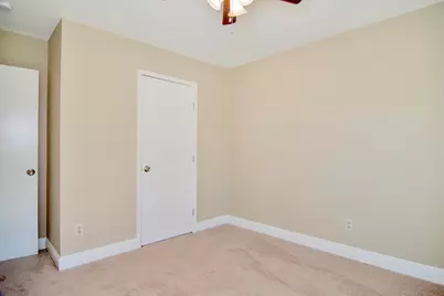 6904 Yorkston Street, Watauga, TX 76148 - Photo 35